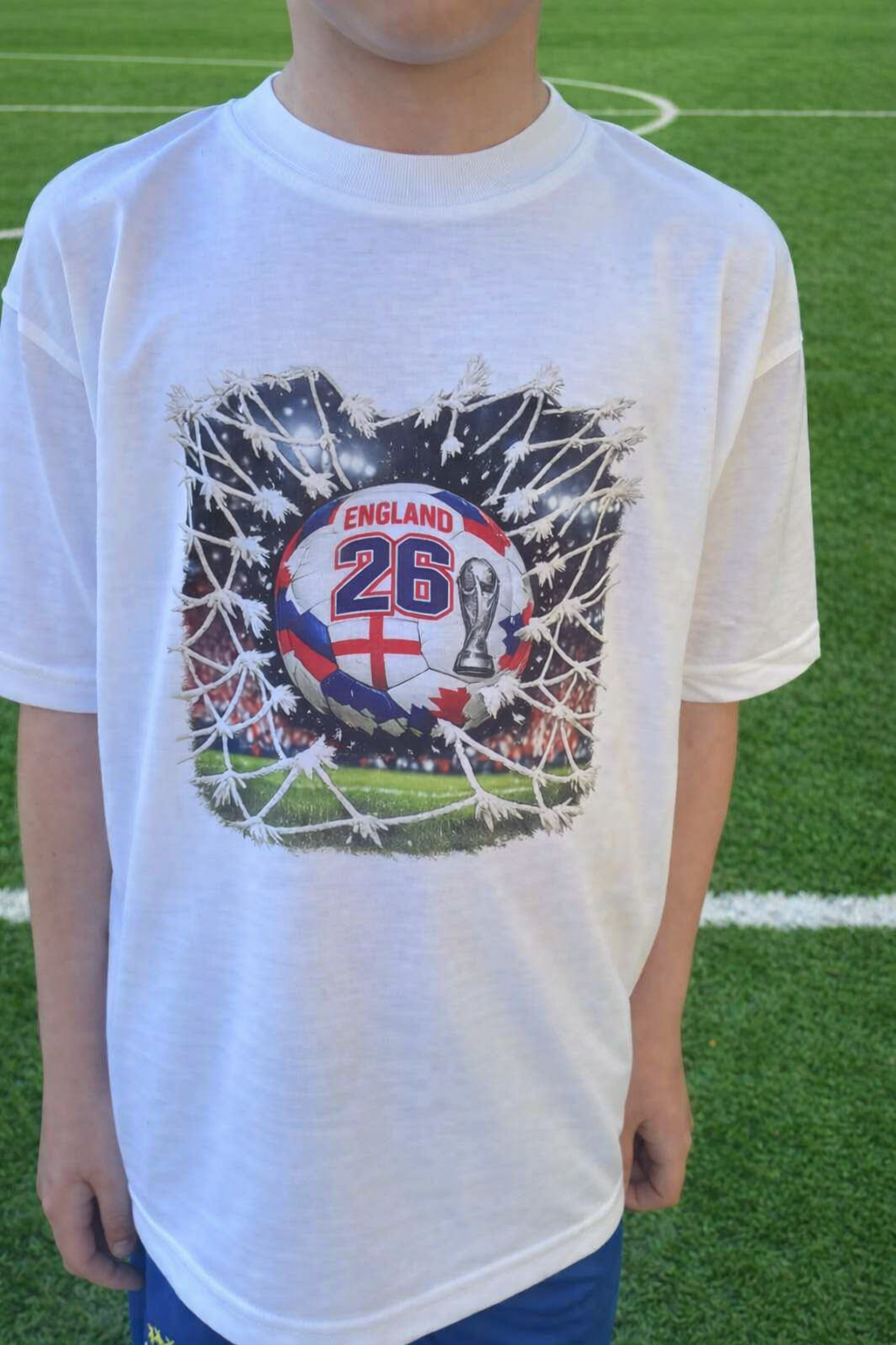 England 26 Kids Football T‑Shirt – A Netbusting Graphic by AJE Design